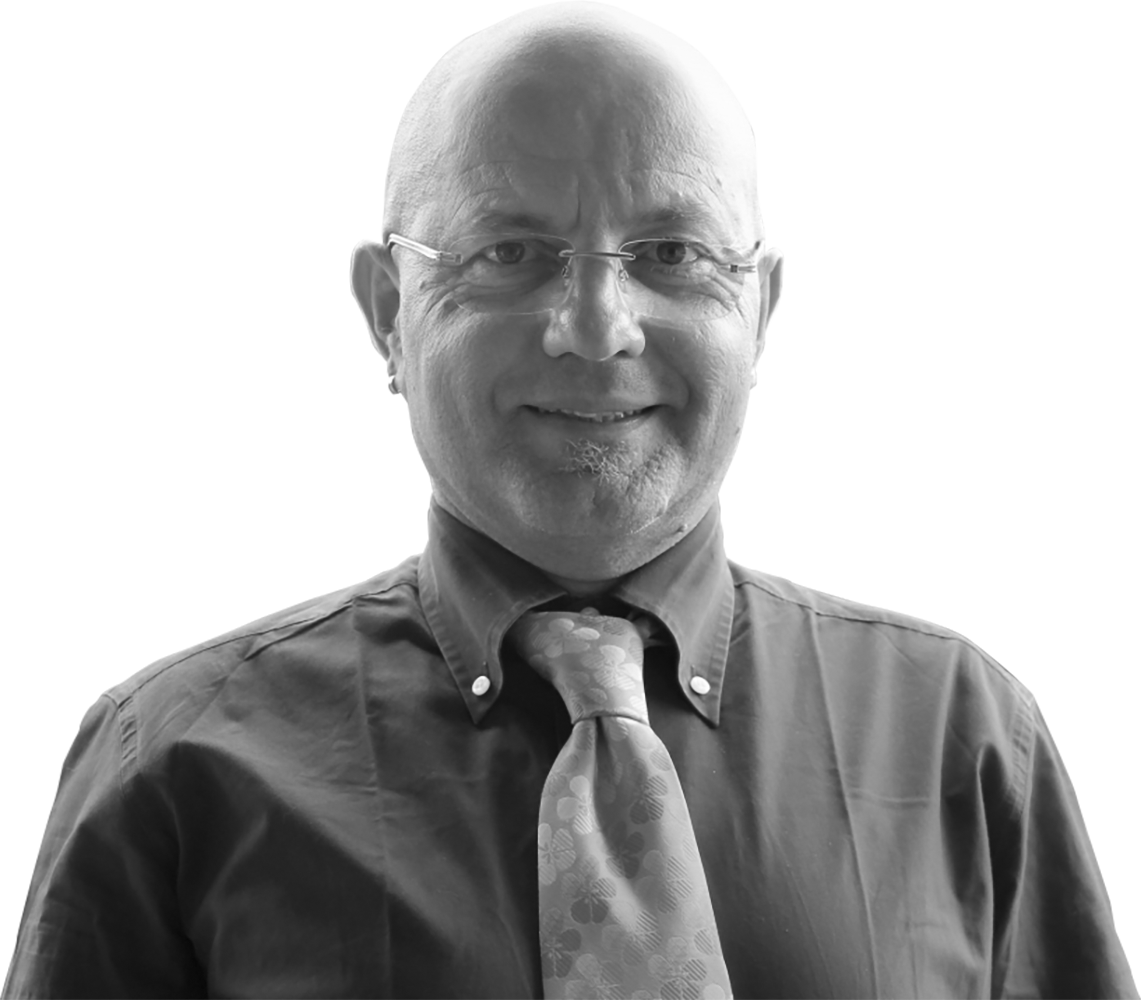 Andrea, centralinista alla Lega del Filo d'Oro, la prima voce, il primo contatto, il primo sorriso, che accoglie chi entra e vuole comunicare con la “Lega”.