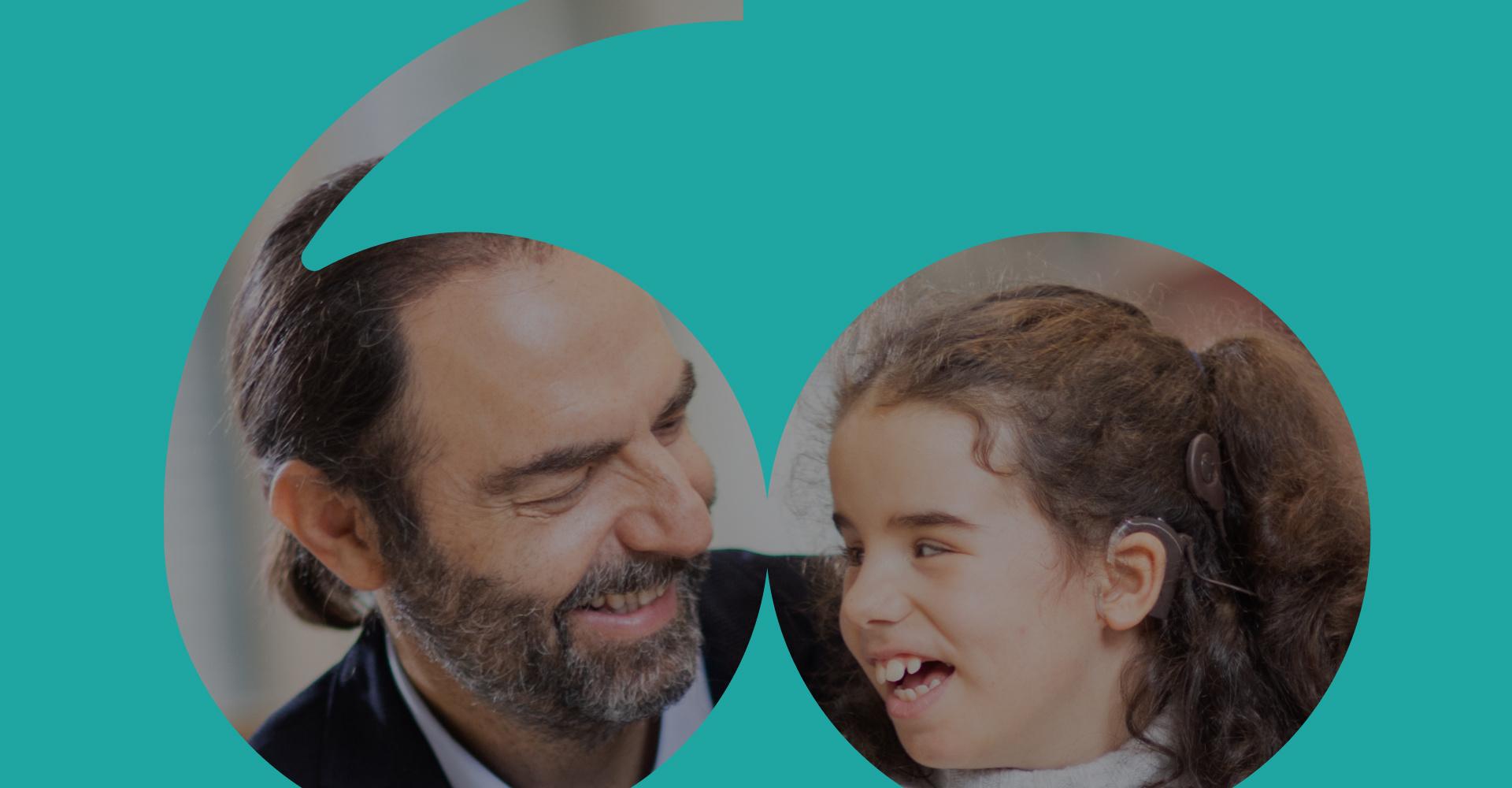 un'immagine grafica che rappresenta il logo del 60° anniversario, fomra una cornice di colore verde acqua, all'interno della quale è inserita una foto di Neri, che abbraccia Giulia una bimba utente della Lega del Filo d'Oro