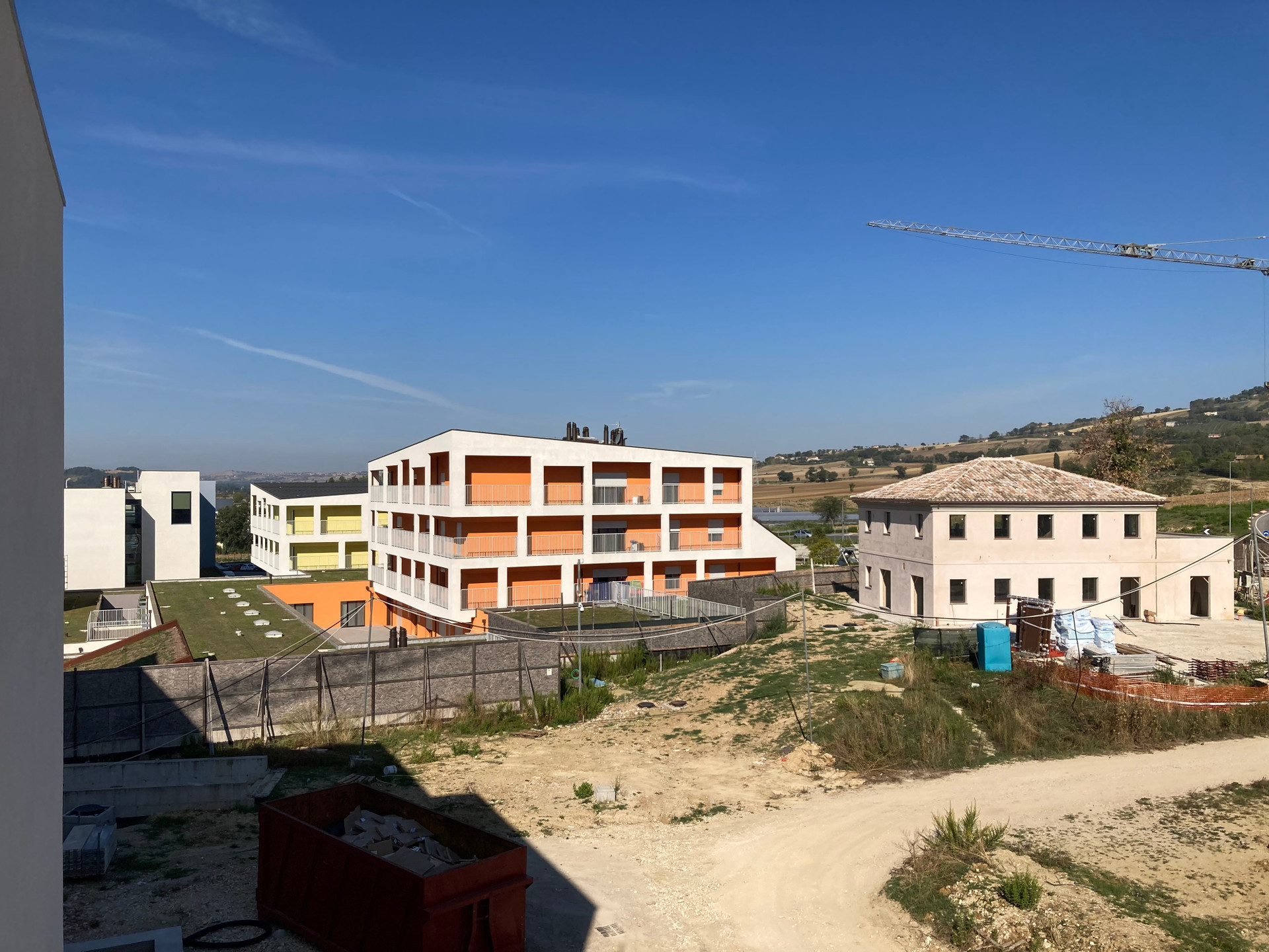 Cantiere del Secondo Lotto del Centro Nazionale di Osimo. Vefduta aerea di alcuni edifici in costruzione.