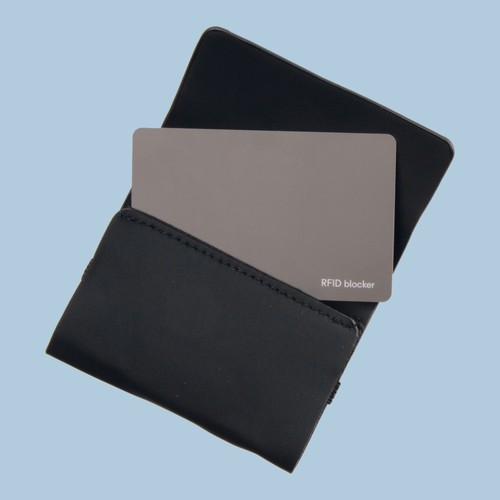 Regali+Solidali+-+Portatessere+aperto 9