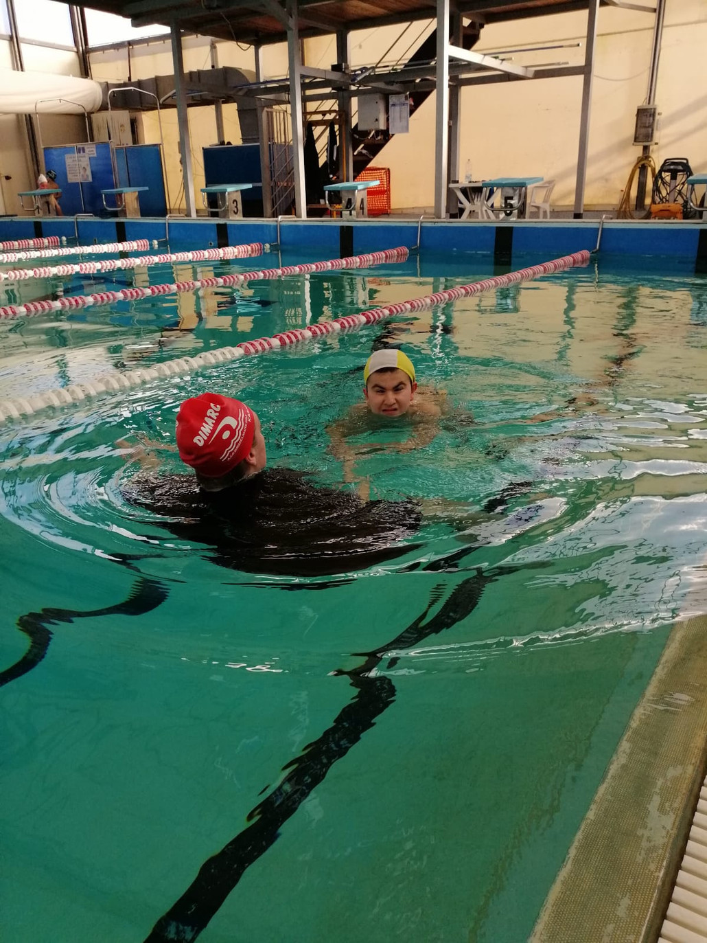 Biagio Luigi mentre fa attività in piscina