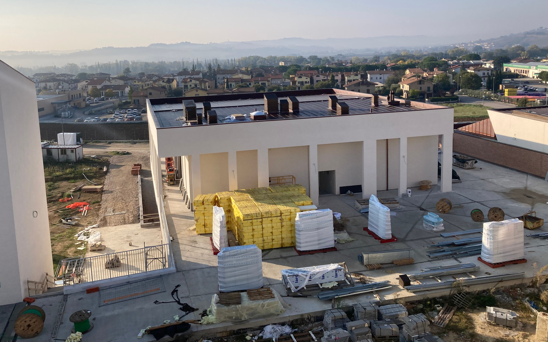 Cantiere del Secondo Lotto del Centro Nazionale di Osimo: veduta aerea dell'edificio che ospita la mensa