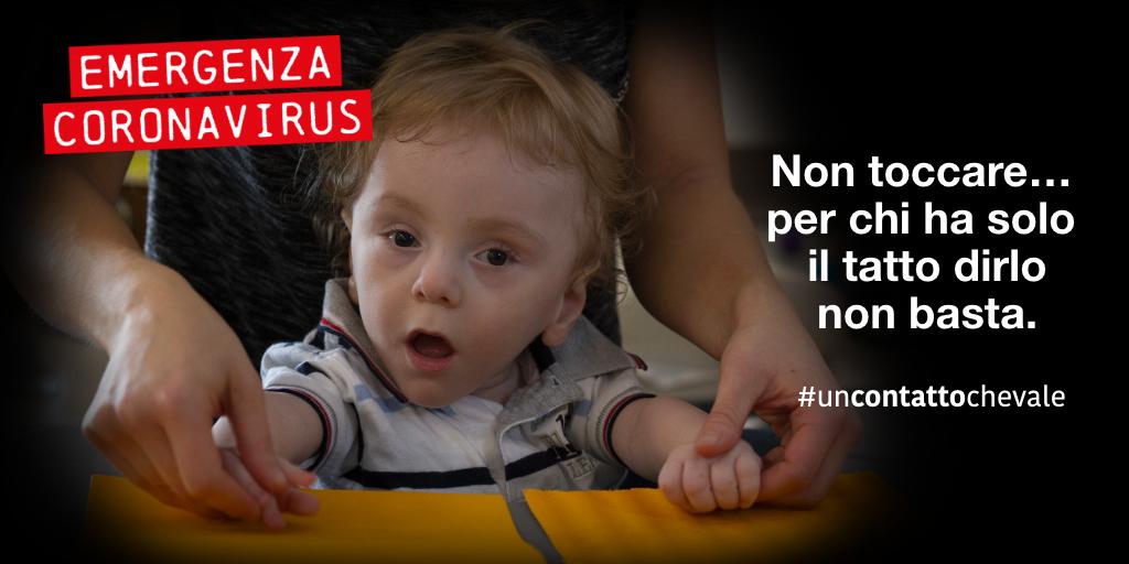 Foto copertina campagna emergenza coronavirus rappresentata da un utente bambino della Lega del Filo d'Oro.