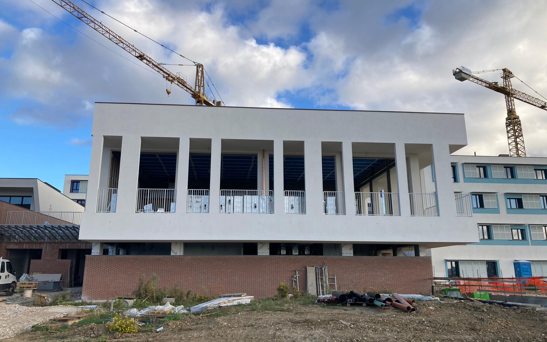 Cantiere del Secondo Lotto del Centro Nazionale di Osimo: lavori di realizzazione dellla mensa, Vista esterna