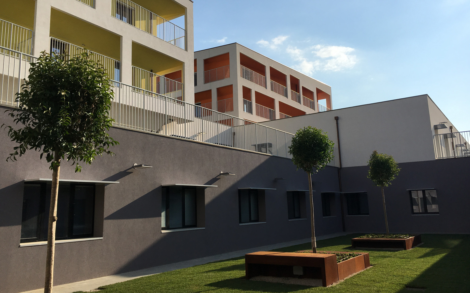 Foto degli edifici 3 e 4 del 1 lotto del Centro Nazionale: ospitano Centro diagnostico e Trattamenti a Termine