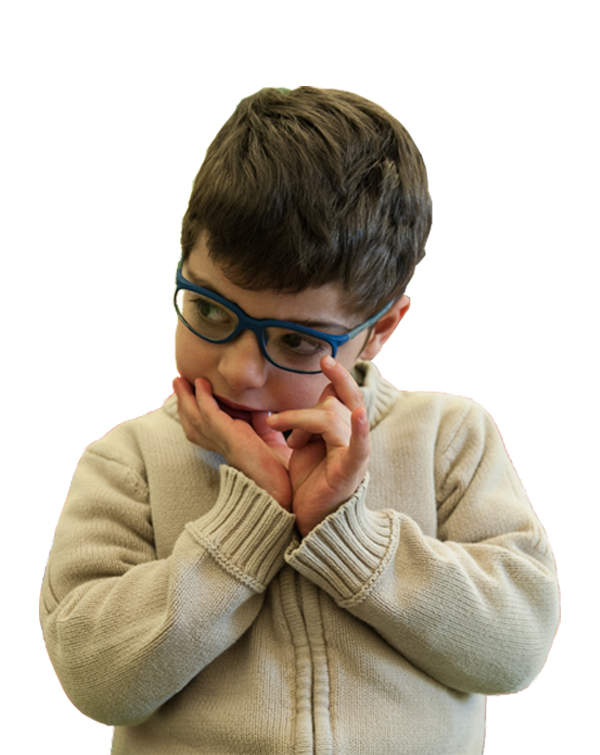 Foto scontornata a mezzobusto di Benny, bambino con disabilità multiple seguito dalla Lega del Filo d'Oro