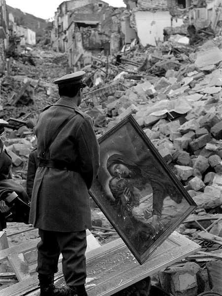 1968+-+Terremoto+del+Belice%2c+la+distruzione+di+Montevago