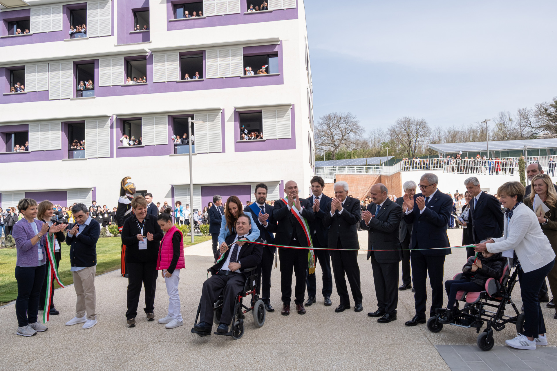 Inaugurazione con taglio del Nastro al Centro Nazionale di Osimo con la presenza del Presidente della Repubblica Sergio Mattarella, Il Presidente della Fondazione Rossano Bartoli e alcuni ospiti dell'Ente