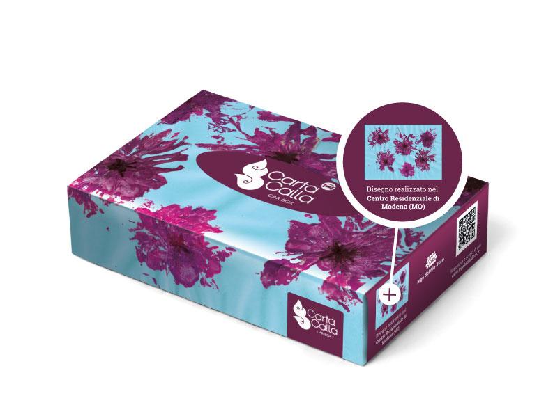 Packaging scatola fazzoletti con la grafica realizzata con i disegni dei ragazzi della Lega del Filo d'Oro per Tigotà