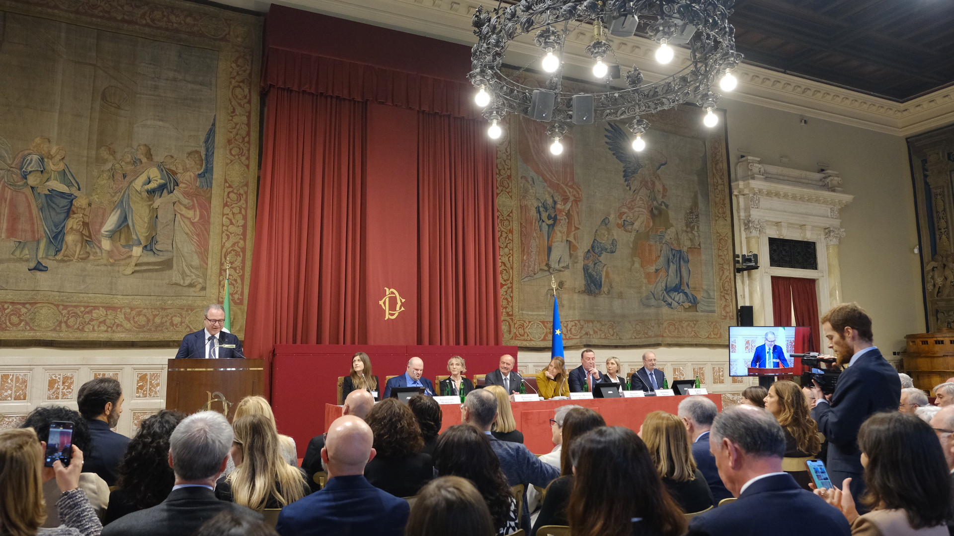 Foto della Sala della Regina della Camera dei Deputati a Roma per presentare il “Manifesto delle persone sordocieche”