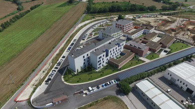Una vista aerea del Centro Nazionale della Lega del Filo d'Oro di Osimo, una nuova grande casa per le persone sordocieche
